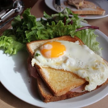 Le Cristal - Croque Madame - Brasseries Near Me - Paris, 75 Le Cristal - Croque Madame - Brasseries Near Me - Paris, 75