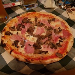 Pizzaria