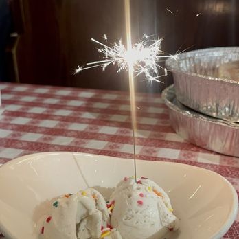Buca di Beppo Italian Restaurant - Ice cream - Italian Near Me - Redondo Beach, California