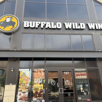 Buffalo Wild Wings - Chicken Wings Near Me - Aurora, Colorado Buffalo Wild Wings - Chicken Wings Near Me - Aurora, Colorado