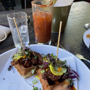 Batch & Brine - Nashville Hot Chicken & Waffle Bites - Burgers Near Me - Lafayette, California