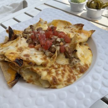 Balché - Chicken nachos - Cocktail Bars Near Me - Jarretaderas, NAY
