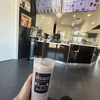 Delight Ice Cream & Drinks - Oreo blended ice cream - Ice Cream & Frozen Yogurt Near Me - Murrieta, California Delight Ice Cream & Drinks - Oreo blended ice cream - Ice Cream & Frozen Yogurt Near Me - Murrieta, California