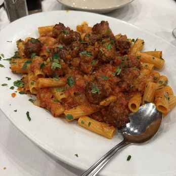 Don Peppe - Italian Near Me - South Ozone Park, New York