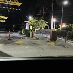 24/7? The B.S. is in the picture.