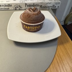 Il Panorama - Choc Gelato (disappointed that it's prepackaged and too hard from freezer)
