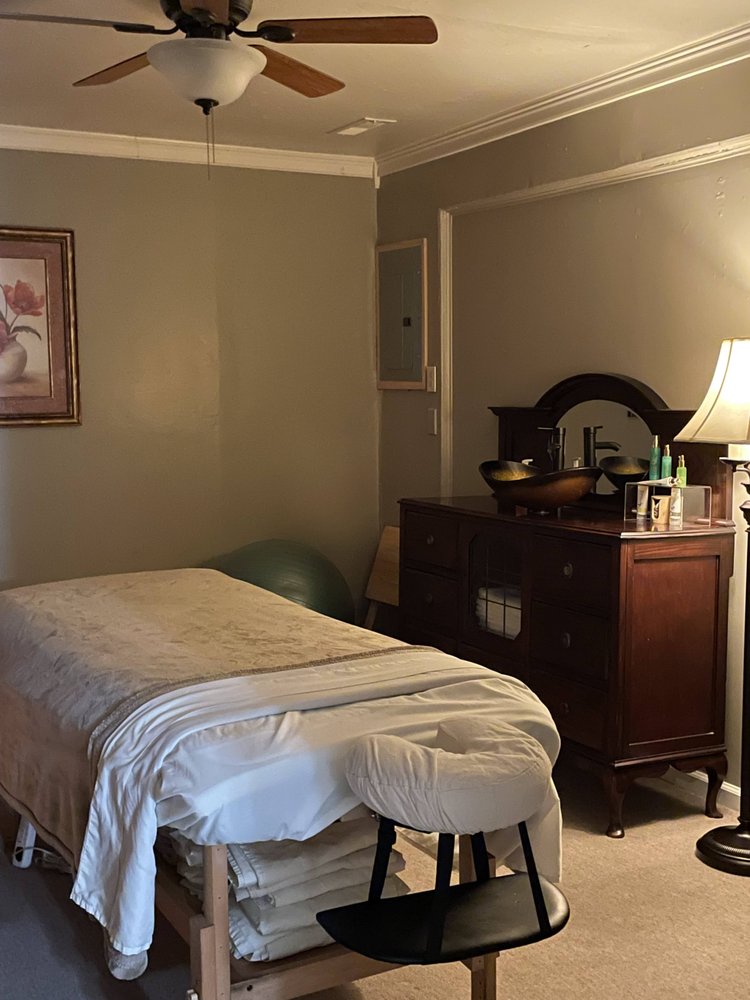 A PEACEFUL PLACE Updated May 2024 Request an Appointment 131 6th