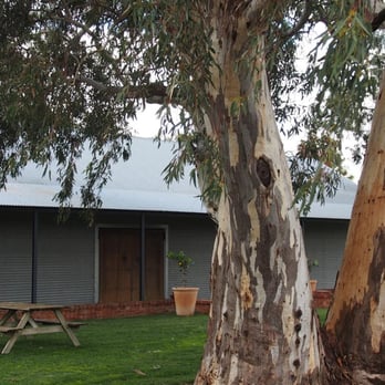 Turkey Flat Vineyards - Outdoor seating - Wineries Near Me - Tanunda, SA