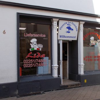 Pizzeria La Gondola - von außen - Pizza Near Me - Euskirchen, NW Pizzeria La Gondola - von außen - Pizza Near Me - Euskirchen, NW