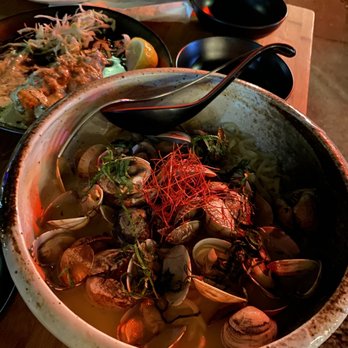 Izakaya - Clam vongole ramen spaghetti - Izakaya Near Me - New York, New York