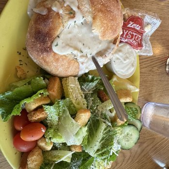 Wally's Chowder House & Broiler - Clam chowder in a bread bowl with a salad - Seafood Near Me - Des Moines, Washington Wally's Chowder House & Broiler - Clam chowder in a bread bowl with a salad - Seafood Near Me - Des Moines, Washington