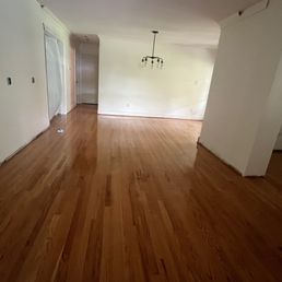 Kitchen / Dining (Vinh feathered the new floor in perfectly) Kitchen / Dining (Vinh feathered the new floor in perfectly)