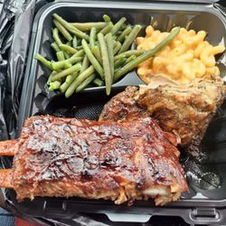 Krolick's BBQ - Two meat dinner (Chicken and ribs) with sides of green beans and mac and cheese.