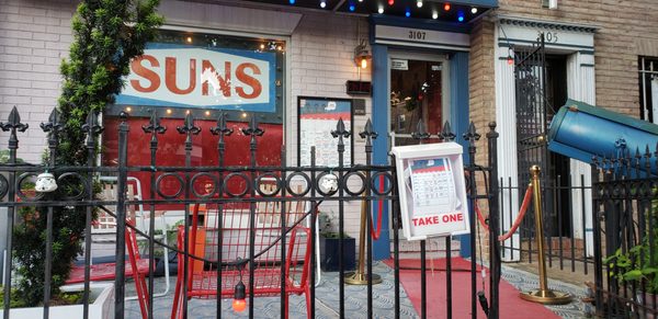 Suns Cinema - Theater & Bar by null