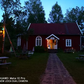 Café Ledal - Café Ledal "Abends" Außenbereich - Cafes Near Me - Hjältevad/Bellö, F
