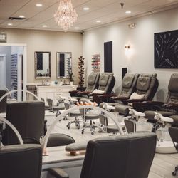 Em Nails & Spa