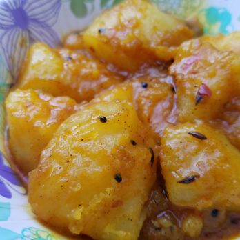 Momo Masalas - Vegetarian Curry (potato) - Indian Near Me - Berkeley, California Momo Masalas - Vegetarian Curry (potato) - Indian Near Me - Berkeley, California