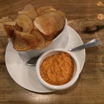Launderette - House made chips with pimento - New American Near Me - Austin, Texas