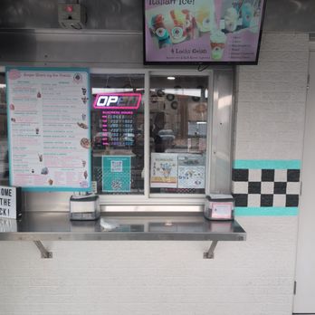 Sugar Shack By The Tracks - Advertised well, with great service. - Ice Cream & Frozen Yogurt Near Me - Lockland, Ohio Sugar Shack By The Tracks - Advertised well, with great service. - Ice Cream & Frozen Yogurt Near Me - Lockland, Ohio