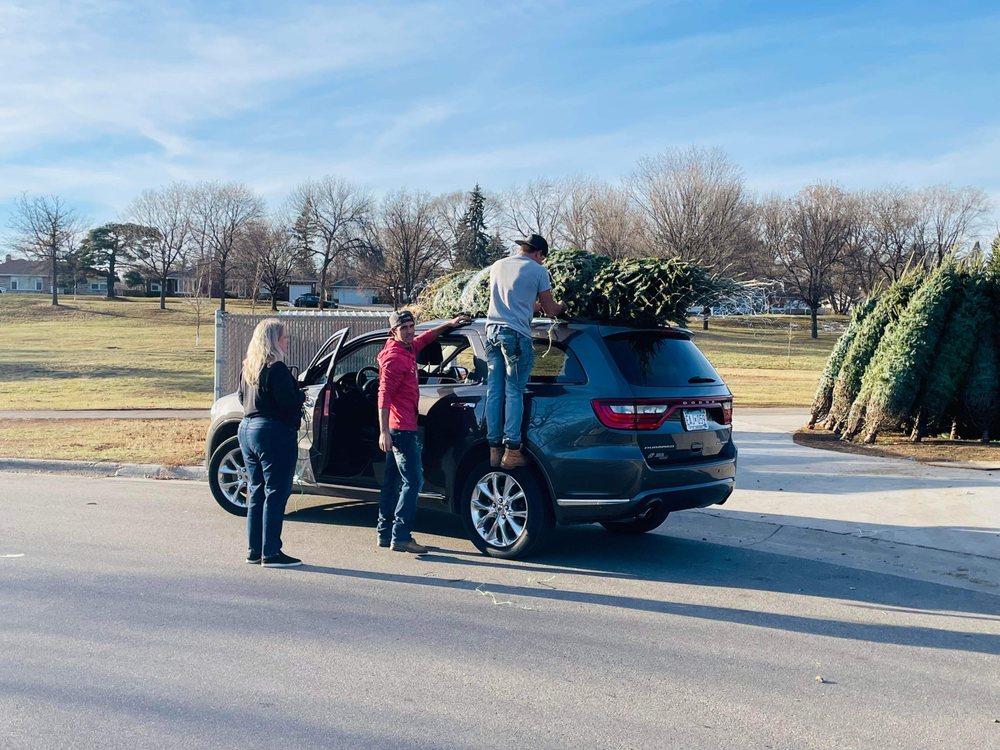 B & J TREES RICHFIELD TEMP. CLOSED Updated July 2024 6400