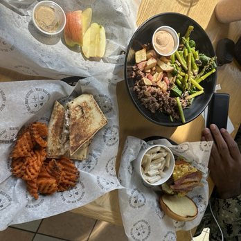 Clean Eatz - Juice Bars & Smoothies Near Me - Pensacola, Florida