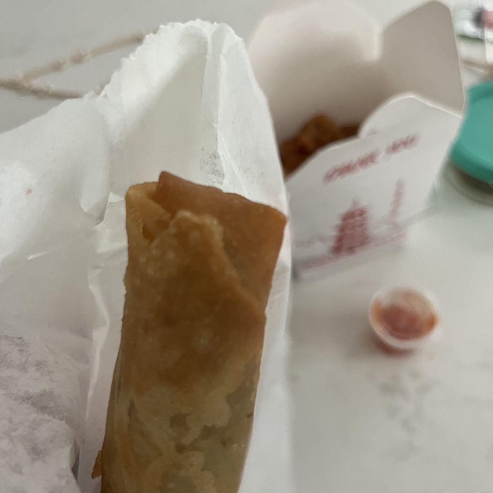 Lee’s Chinese Restaurant - Egg roll - Chinese Near Me - Manteca, California Lee’s Chinese Restaurant - Egg roll - Chinese Near Me - Manteca, California