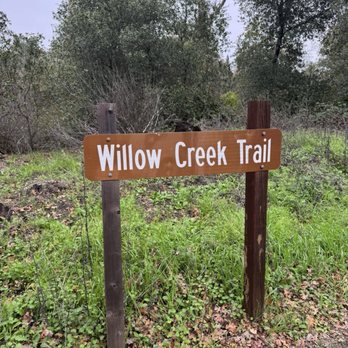 Humbug Willow Creek Trail - Trail sign - Active Life Near Me - Folsom, California Humbug Willow Creek Trail - Trail sign - Active Life Near Me - Folsom, California