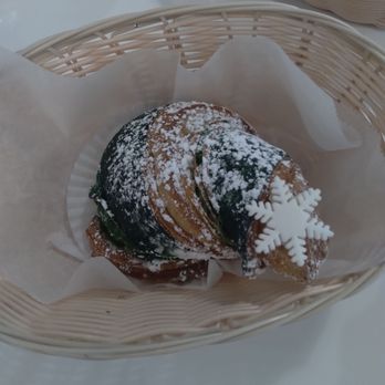 Pascal & Cathy Bakery - Pistachio croissant - Bakeries Near Me - Pompano Beach, Florida