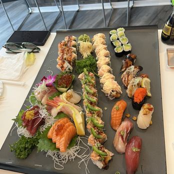 Sushi Guys - My favorite combo b every time I order!! They allow me to switch out the Cali maki for just a simple avocado maki for my daughter. - Sushi Bars Near Me - Boston, Massachusetts Sushi Guys - My favorite combo b every time I order!! They allow me to switch out the Cali maki for just a simple avocado maki for my daughter. - Sushi Bars Near Me - Boston, Massachusetts