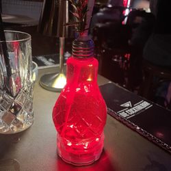 Die Cocktailbar - Glow me up