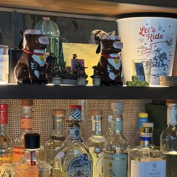 Starduster Lounge - Bars Near Me - Houston, Texas