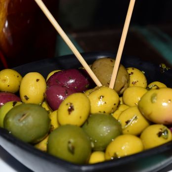 Espai Vermut - Olives - Tapas Bars Near Me - Barcelona, B