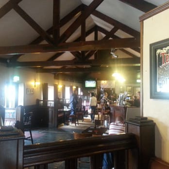 Ritz Bar - Inside bar - Pubs Near Me - Londonderry, DRY Ritz Bar - Inside bar - Pubs Near Me - Londonderry, DRY