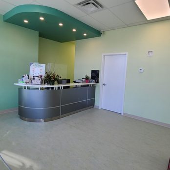 Sanctuary Veterinary Hospital - Veterinarians Near Me - Calgary, Alberta Sanctuary Veterinary Hospital - Veterinarians Near Me - Calgary, Alberta