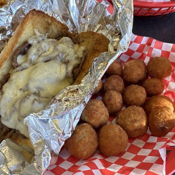 Goodfella's Beef - Cheesy garlic beef with a side of mushrooms - Fast Food Near Me - Huntley, Illinois