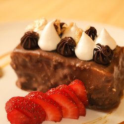 Fratelli - Postre pastel de chocolate