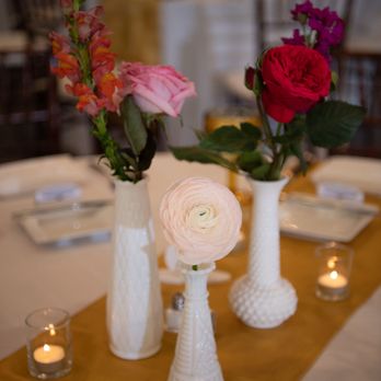 Lemon Leaf Florist - Florists Near Me - Lakeway, Texas