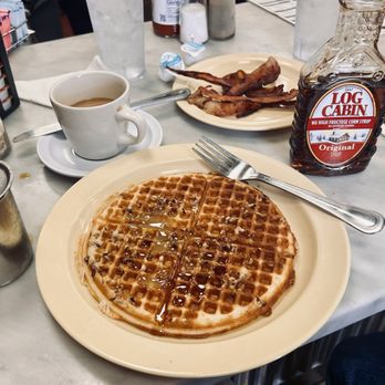 The Camellia Grill - Pecan waffle and bacon - American Near Me - New Orleans, Louisiana The Camellia Grill - Pecan waffle and bacon - American Near Me - New Orleans, Louisiana