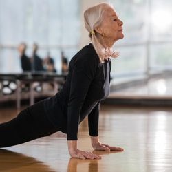 Chico Sports Club - The day before Friday, a highly anticipated day with a lot of excitement for the weekend! Why not do some yoga to relax and recognize the in