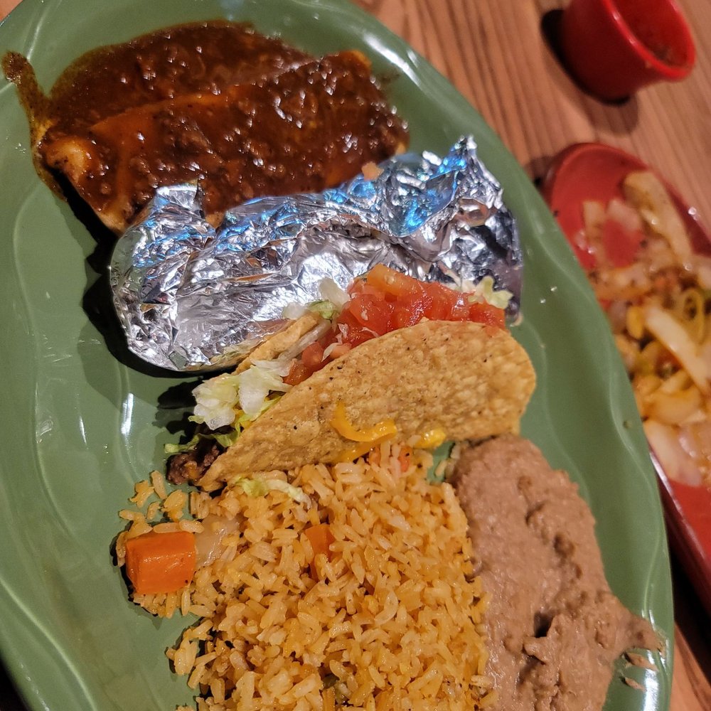 Pablo's Mexican Kitchen - Plato de Jaime with no enchilada & sub for Taco - Mexican Near Me - Richmond, Texas Pablo's Mexican Kitchen - Plato de Jaime with no enchilada & sub for Taco - Mexican Near Me - Richmond, Texas