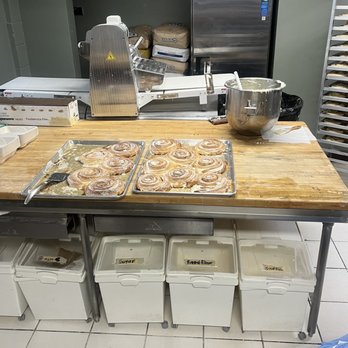 Papi’s Ohana - Pizza Near Me - Lahaina, Hawaii