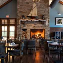 McLoone's Boathouse