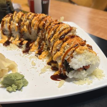 Bamboo Teri House - Crunchy spicy tuna roll - Japanese Near Me - Long Beach, California