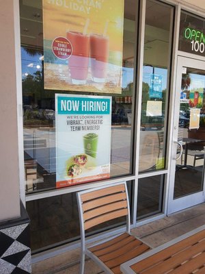 Tropical Smoothie Cafe by null