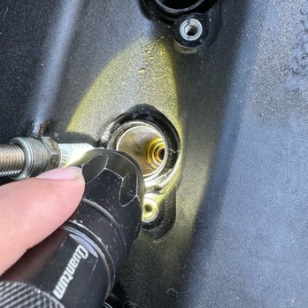 Jiffy Lube Oil Change - Oil spilled inside - Oil Change Stations Near Me - Fontana, California