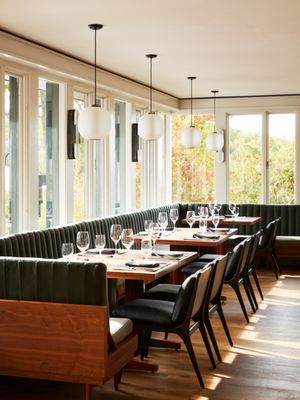 Oak Steakhouse by null