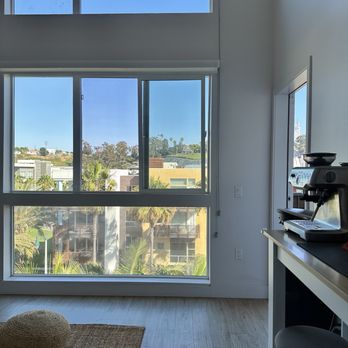 Ecoshine Pro cleaning service - Home Cleaning Near Me - Los Angeles, California