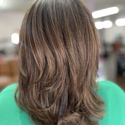 Salon534 - Multidimensional color specifically customized for every person we see
