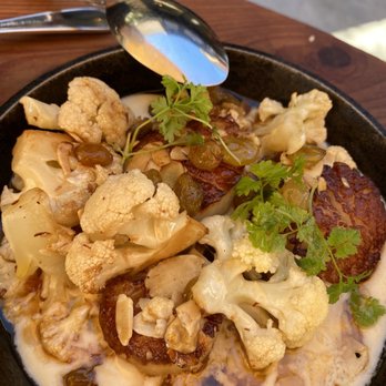 ZuZu - Scallops with cauliflower. Delish! - Tapas Bars Near Me - Napa, California ZuZu - Scallops with cauliflower. Delish! - Tapas Bars Near Me - Napa, California
