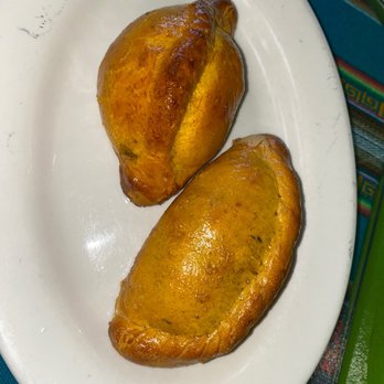 Kantutas Restaurant - Sálteńas - Latin American Near Me - Silver Spring, Maryland